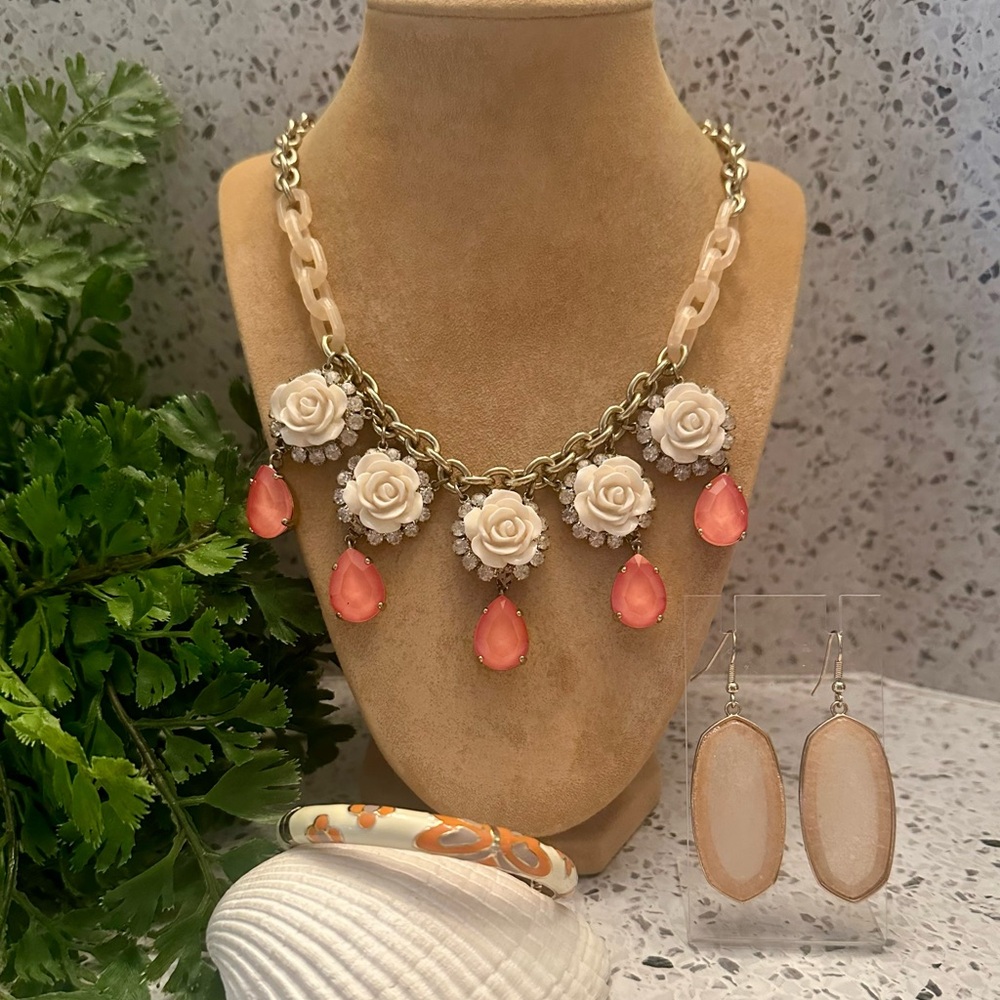 White Roses Statement Necklace Set - image 1